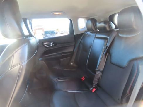 Used 2022 Jeep Compass Trailhawk AWD/4WD image 22
