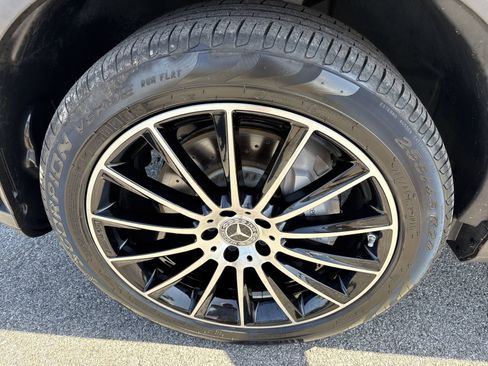 Used 2022 Mercedes-Benz GLC 300 GLC 300 image 44