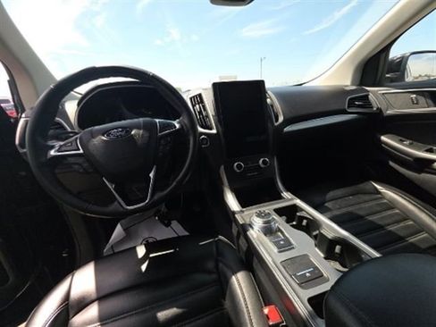 Used 2022 Ford Edge SEL AWD/4WD image 4