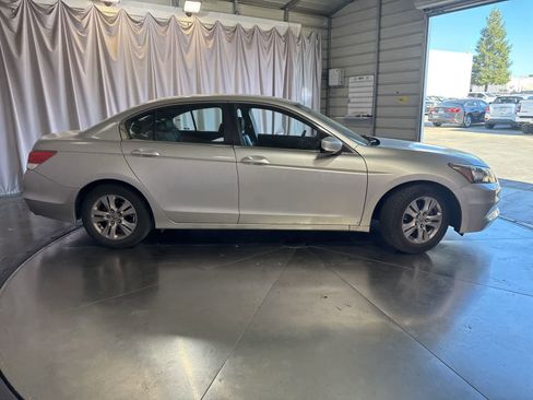 Used 2012 Honda Accord SE image 4