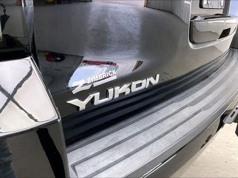 Used 2016 GMC Yukon SLT w/ Open Road Package image 9