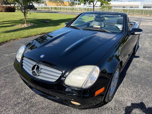 Used 2001 Mercedes-Benz SLK 320 image 16