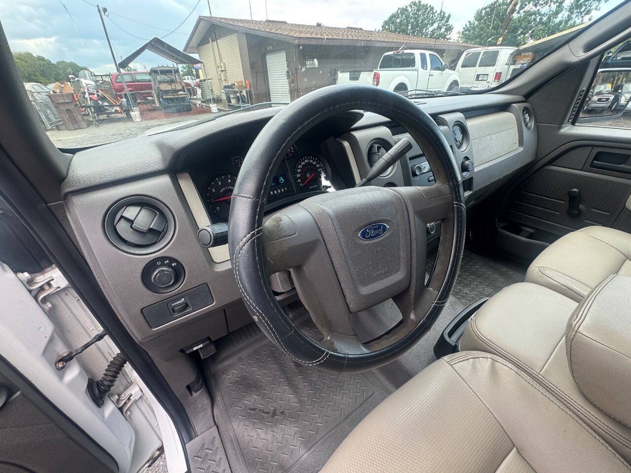 Used 2009 Ford F150 STX RWD image 12