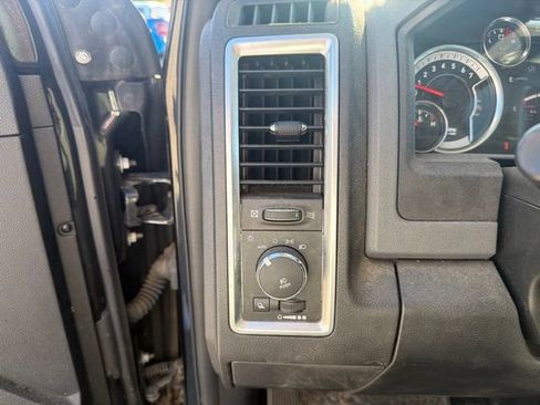 Used 2017 RAM 1500 Big Horn AWD/4WD image 10