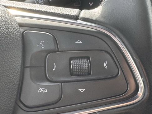 Used 2024 Buick Envista Sport Touring FWD image 21