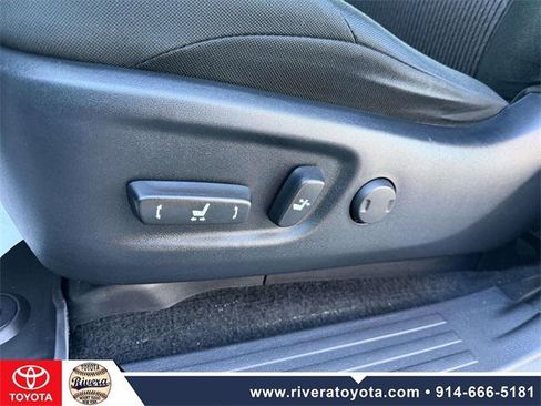 Certified 2023 Toyota 4Runner TRD Off-Road image 15