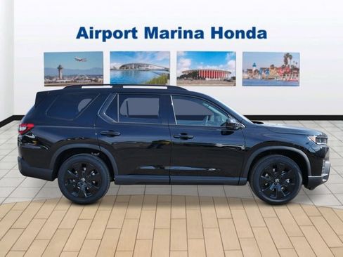 New 2026 Honda Pilot Black Edition image 6