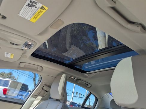 Used 2020 Volvo S60 T5 Momentum image 19