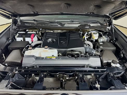 Used 2023 Toyota Tundra SR5 AWD/4WD image 24