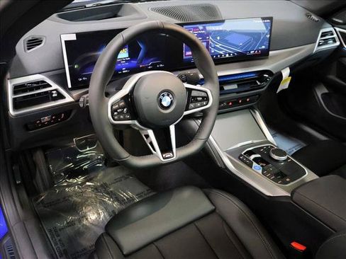 Used 2026 BMW i4 xDrive40i w/ M Sport Package AWD/4WD image 3