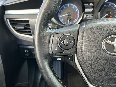 Used 2015 Toyota Corolla S FWD image 27