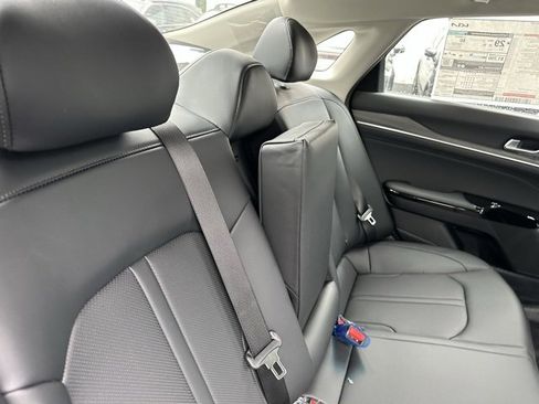 New 2026 Kia K5 EX image 22