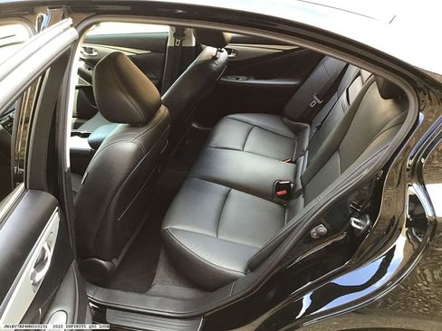 Used 2022 INFINITI Q50 Luxe w/ Cargo Package RWD image 14