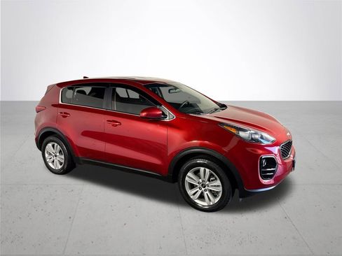 Used 2017 Kia Sportage LX AWD/4WD image 4