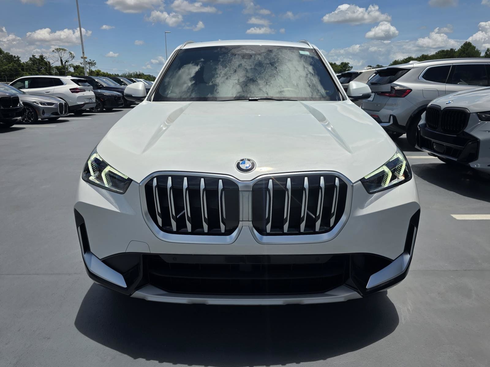 New 2026 BMW X1 xDrive28i w/ Convenience Package AWD/4WD image 8