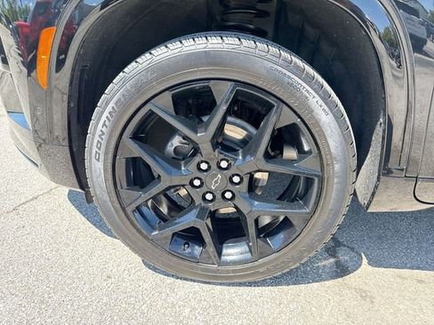 Used 2024 Chevrolet Traverse RS w/ LPO, Floor Liner Package FWD image 10