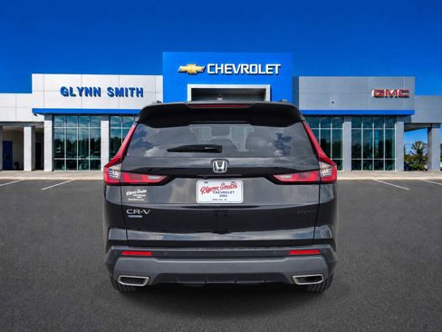 Used 2025 Honda CR-V Sport-L image 8
