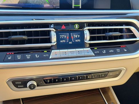 Used 2020 BMW X5 xDrive40i image 14