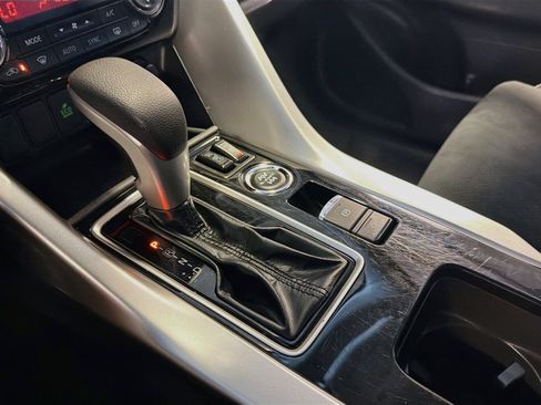 Used 2025 Mitsubishi Eclipse Cross SE AWD/4WD image 25