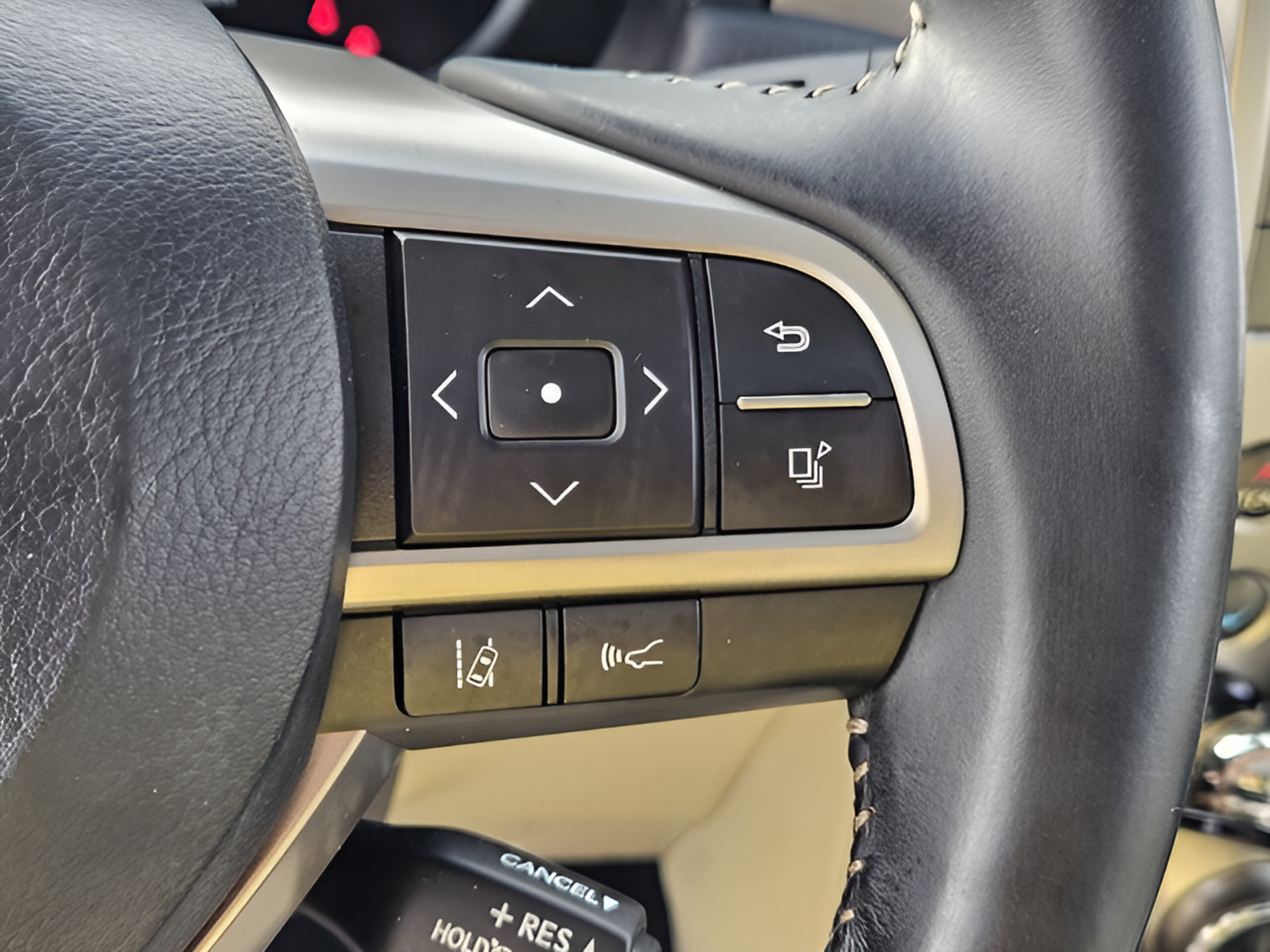 Used 2020 Lexus GX 460 Premium w/ Premium Package AWD/4WD image 24