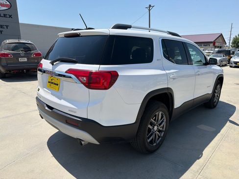 Used 2019 GMC Acadia SLT AWD/4WD image 8
