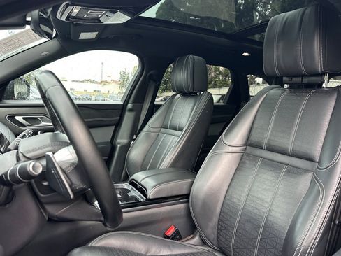 Used 2018 Land Rover Range Rover Velar R-Dynamic HSE image 6