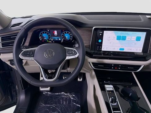 New 2026 Volkswagen Atlas SEL Premium R-Line AWD/4WD image 23