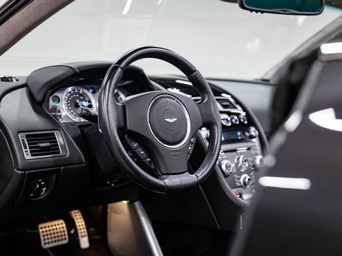 Used 2012 Aston Martin Virage Volante image 40