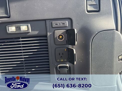 Used 2025 Ford Expedition Platinum image 51