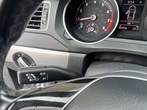 Used 2017 Volkswagen Jetta SE image 17