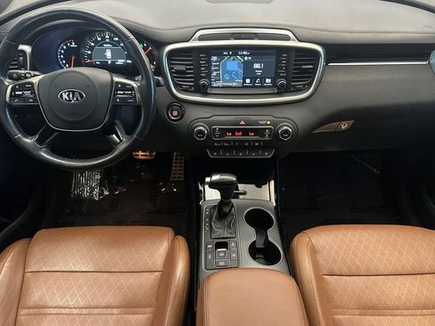 Used 2019 Kia Sorento SX AWD/4WD image 13