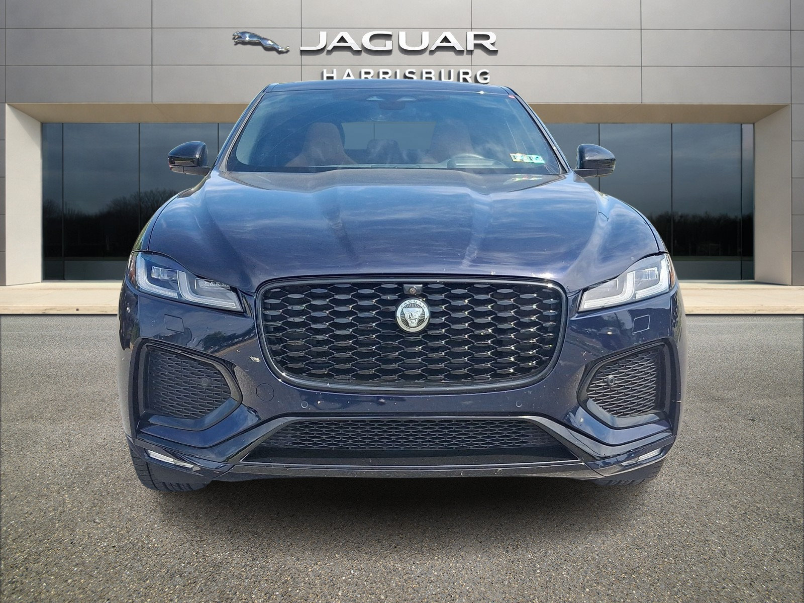 New 2026 Jaguar F-PACE R-Dynamic S AWD/4WD image 2