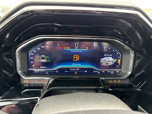 Used 2024 Chevrolet Silverado 1500 RST AWD/4WD image 28