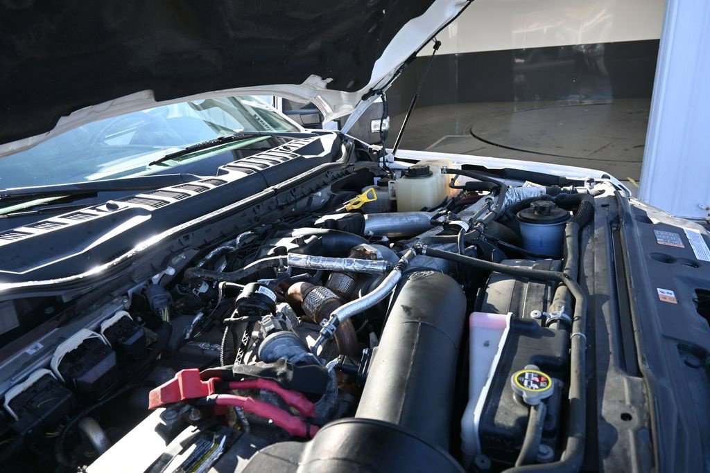 Used 2018 Ford F350 Lariat w/ Lariat Ultimate Package AWD/4WD image 17