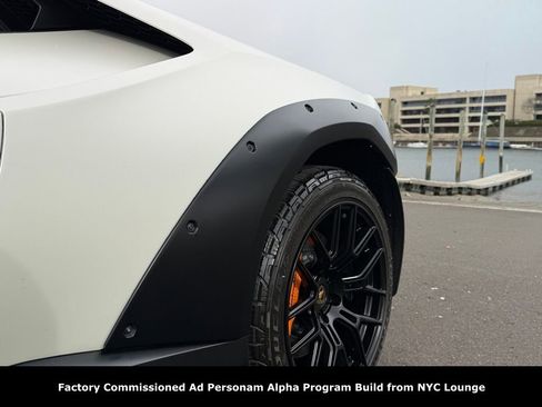 Used 2024 Lamborghini Huracan Sterrato image 22