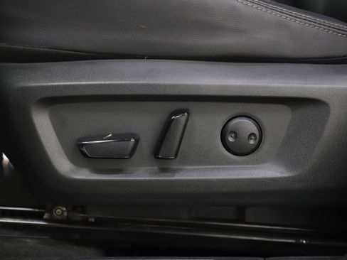 Used 2024 Nissan Rogue SL image 29