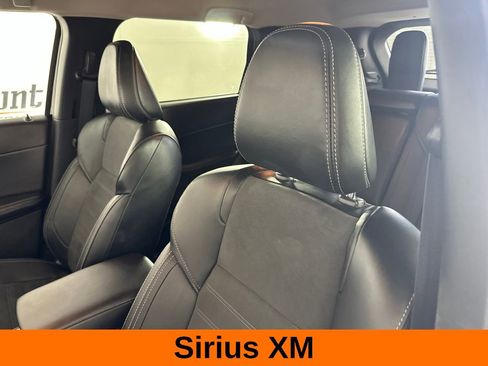Used 2024 Mitsubishi Outlander SE AWD/4WD image 9