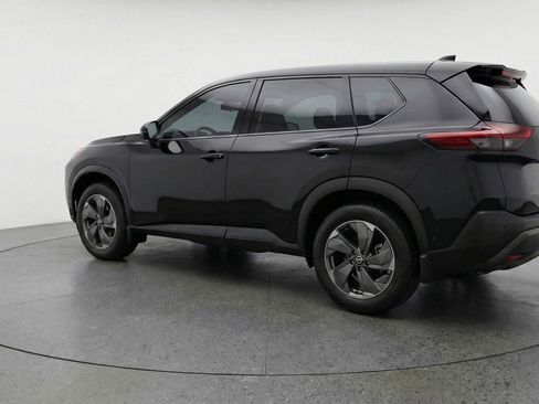 Used 2025 Nissan Rogue SV AWD/4WD image 6