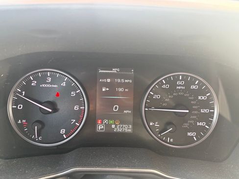 Used 2020 Subaru Outback Limited image 3