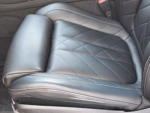Used 2023 BMW X5 sDrive40i w/ Climate Comfort Package RWD image 24