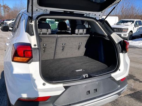 Used 2022 Buick Encore GX Preferred w/ Cold Weather Comfort Package image 33