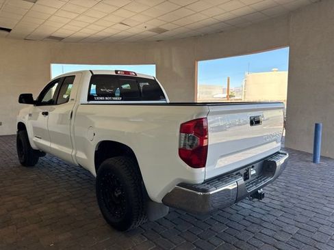 Used 2014 Toyota Tundra SR5 w/ SR5 Upgrade Package RWD image 2