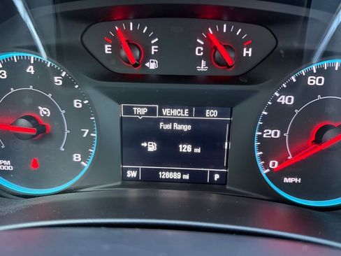 Used 2019 Chevrolet Equinox LS FWD image 31