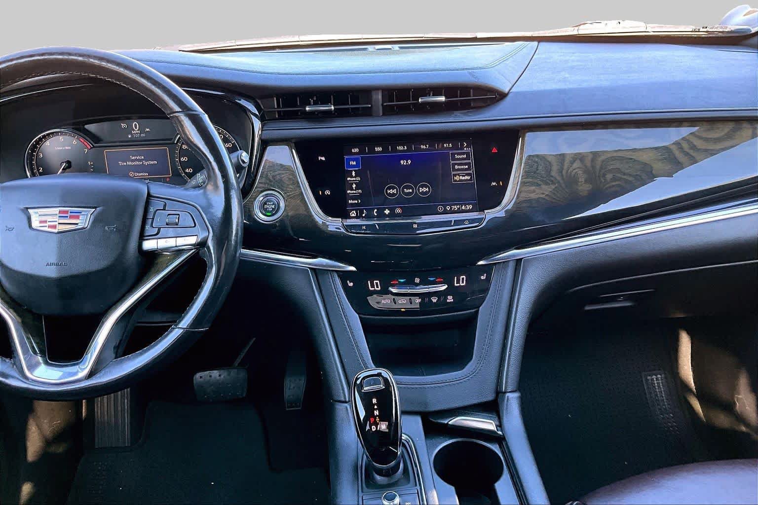 Used 2020 Cadillac XT6 Premium Luxury FWD image 7