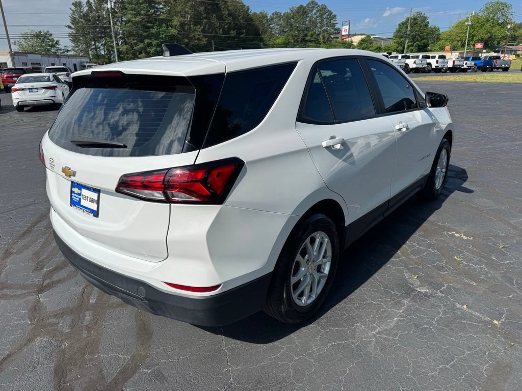 Used 2023 Chevrolet Equinox LS FWD image 6