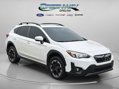 Used 2021 Subaru Crosstrek 2.0i Premium w/ Moonroof Package image 1