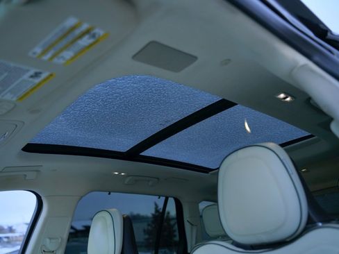 Used 2020 Lincoln Aviator Black Label w/ Dynamic Handling Package image 19