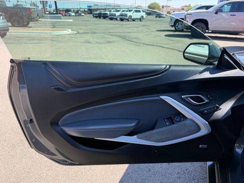 Certified 2017 Chevrolet Camaro SS w/ 50th Anniversary Edition RWD image 11