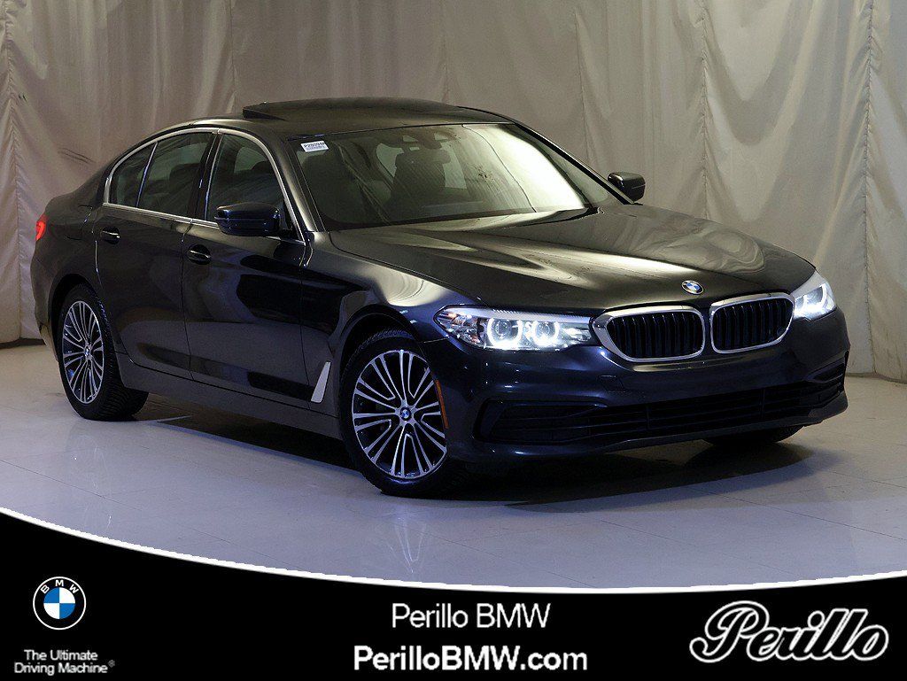 Certified 2019 BMW 530i xDrive w/ Convenience Package AWD/4WD image 1