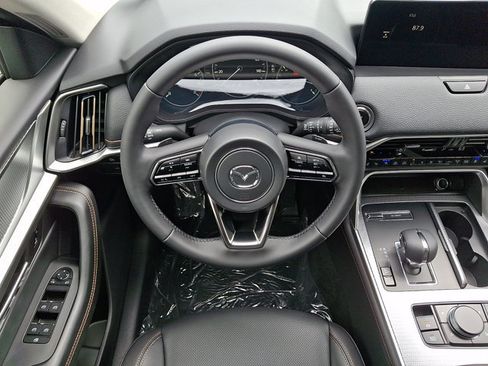 New 2026 MAZDA CX-70 3.3 Turbo w/ Preferred Package AWD/4WD image 9